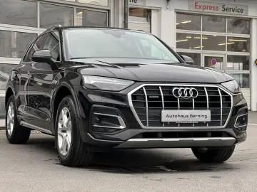 AUDI Q5 40TDI QUATTRO STANDHEIZ 360 MATRIX AHK DAB