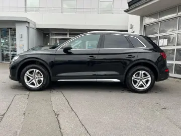 AUDI Q5 40TDI QUATTRO STANDHEIZ 360 MATRIX AHK DAB