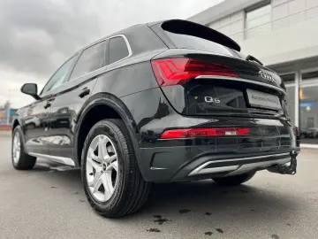 AUDI Q5 40TDI QUATTRO STANDHEIZ 360 MATRIX AHK DAB