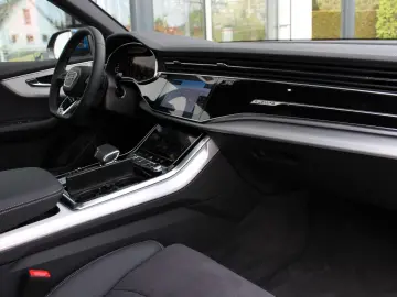 AUDI Q8 50 TDI QUATTRO   S LINE PLUS   MATRIX   B&O