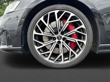 AUDI S8 4.0TFSI Quattro STHZG B&O HUD Pano