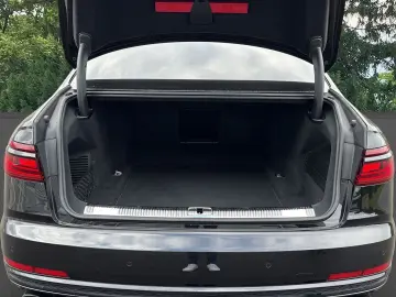 AUDI S8 4.0TFSI Quattro STHZG B&O HUD Pano