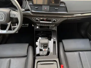 AUDI SQ5 Sportback TDI quattro S-line 21  MATRIX