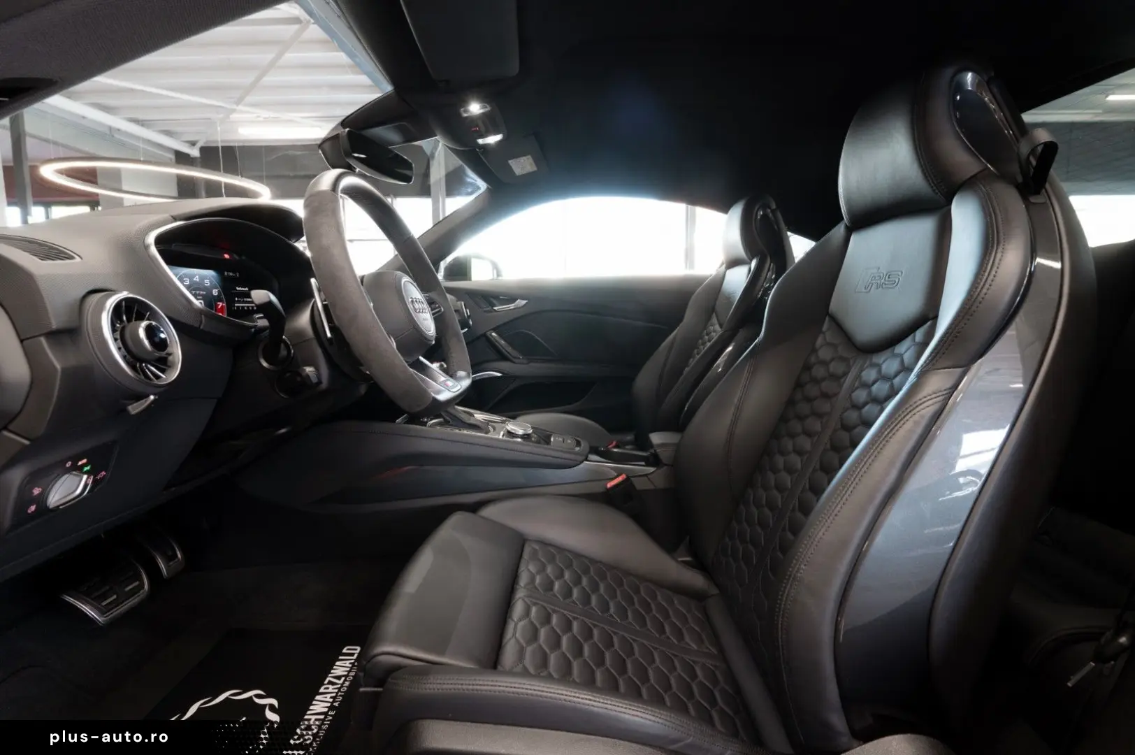 AUDI TTRS COUPE 2.5 TFSI quattro RS-AGA B&O CARBON
