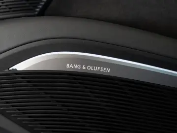 AUDI TTRS COUPE 2.5 TFSI quattro RS-AGA B&O CARBON