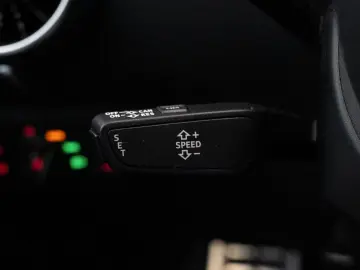 AUDI TTRS COUPE 2.5 TFSI quattro RS-AGA B&O CARBON