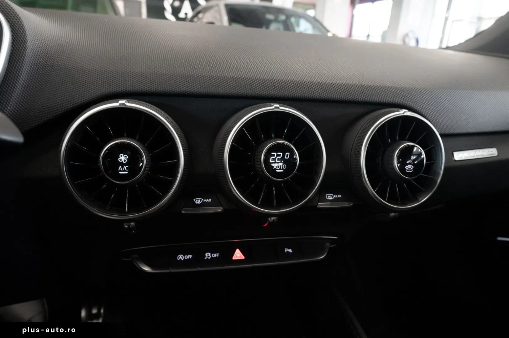 AUDI TTRS COUPE 2.5 TFSI quattro RS-AGA B&O CARBON