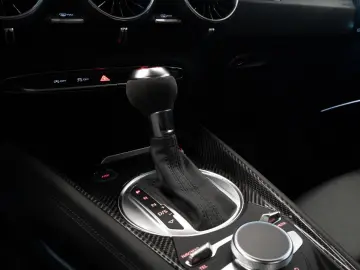 AUDI TTRS COUPE 2.5 TFSI quattro RS-AGA B&O CARBON
