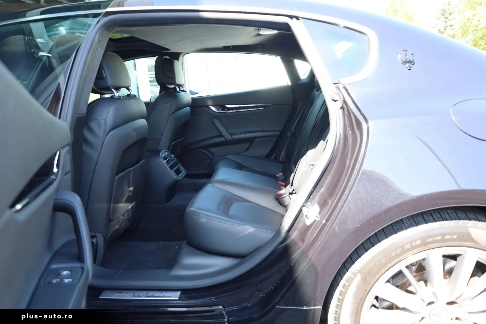 MASERATI Quattroporte 3.0 V6 Modena 360  TOTW ACC HK R19