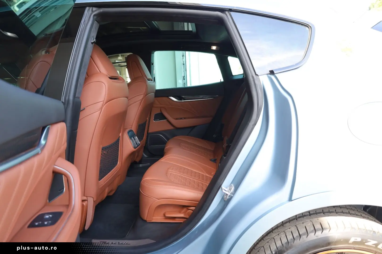 MASERATI Levante 3.0 V6 MC FTributo 360  ACC HK R21