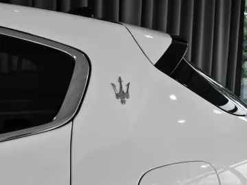 MASERATI Grecale GT 4WD  Pano  1 Hand  Unfallfrei