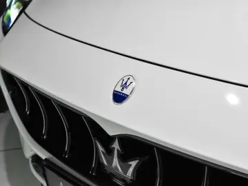 MASERATI Grecale GT 4WD  Pano  1 Hand  Unfallfrei