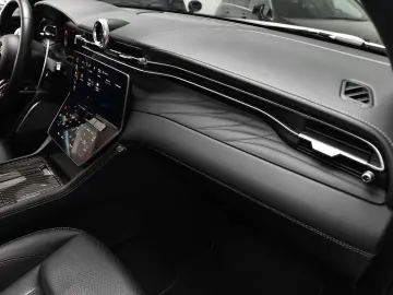 MASERATI Grecale GT 4WD  Pano  1 Hand  Unfallfrei