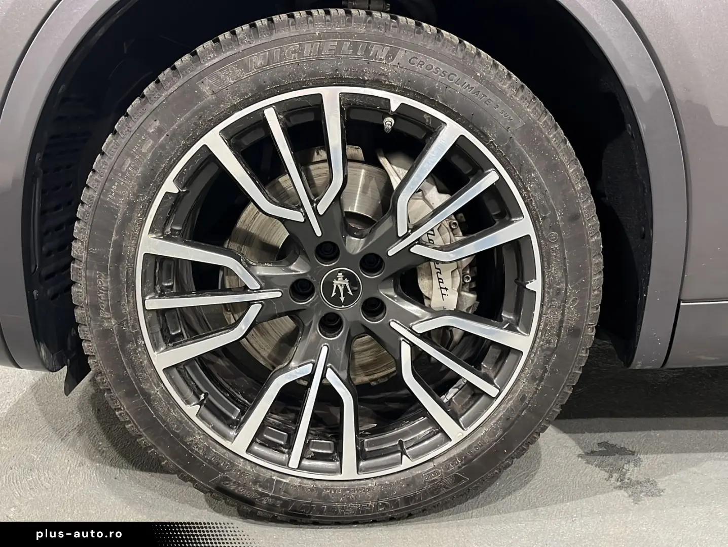 MASERATI Grecale GT Hybrid AWD  PANO 360 4xSHZ VOLL-LED