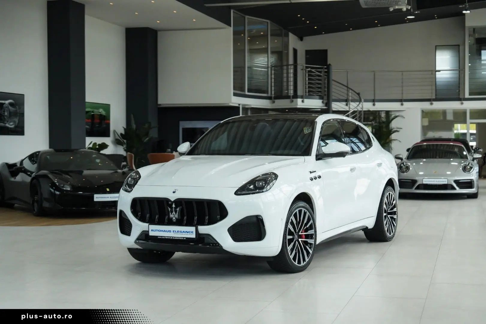 MASERATI Grecale Modena SONUS PANO HEAD-UP 360 KAM 21 LM