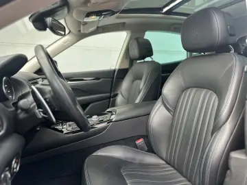 MASERATI Levante GT Hybrid FACELIFT PANO H&K 21 ACC 360