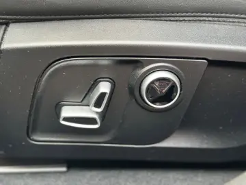 MASERATI Levante GT Hybrid FACELIFT PANO H&K 21 ACC 360
