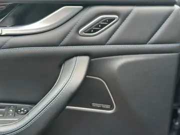 MASERATI Levante GT Hybrid FACELIFT PANO H&K 21 ACC 360