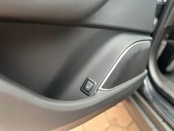 MASERATI Levante GT Hybrid FACELIFT PANO H&K 21 ACC 360