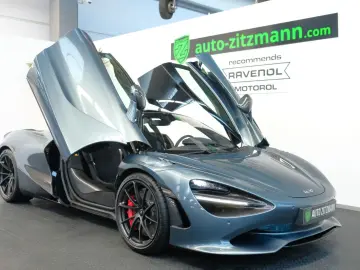 MCLAREN 750S Coupé Performance CARBON LIFT RACING SE B&W