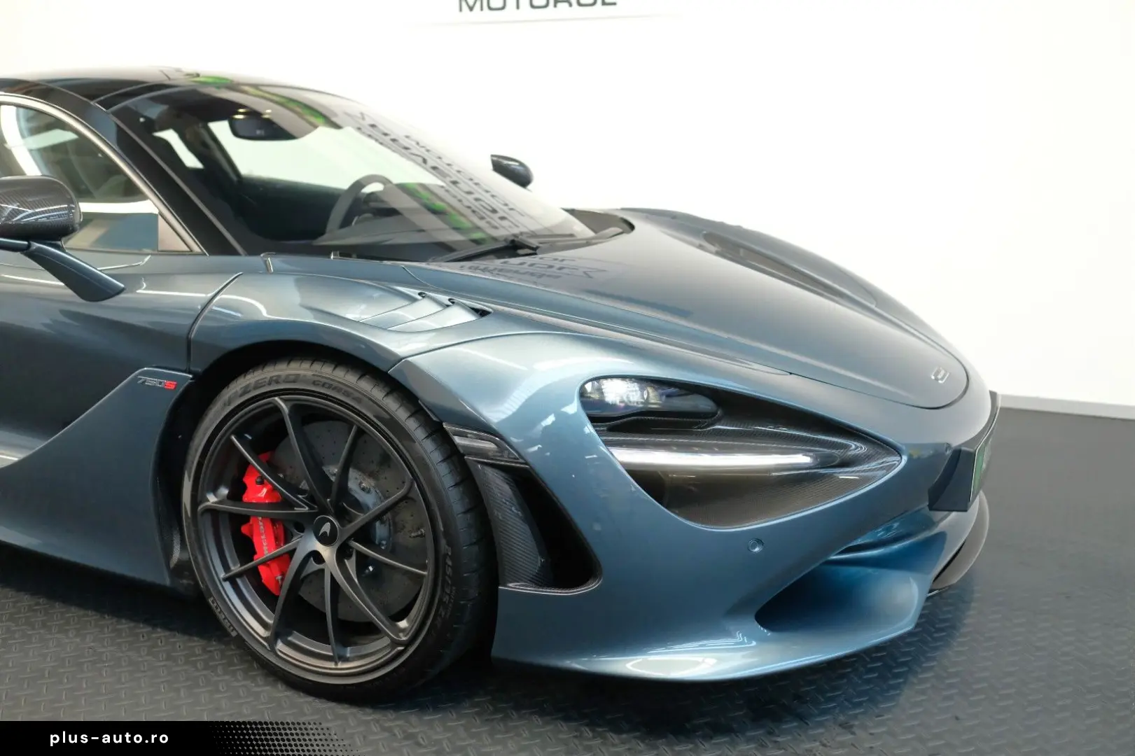 MCLAREN 750S Coupé Performance CARBON LIFT RACING SE B&W