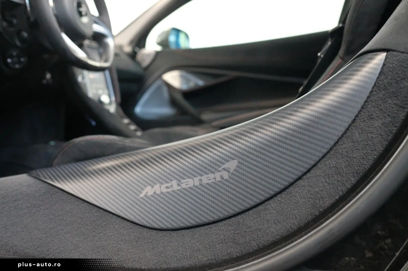MCLAREN 750S Coupé Performance CARBON LIFT RACING SE B&W