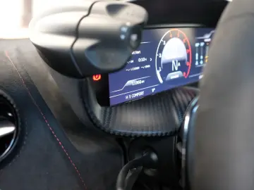 MCLAREN 750S Coupé Performance CARBON LIFT RACING SE B&W