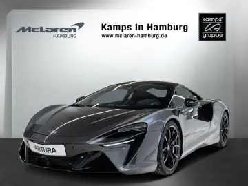 MCLAREN Artura Coupé I Interior CF I Performance I Lift