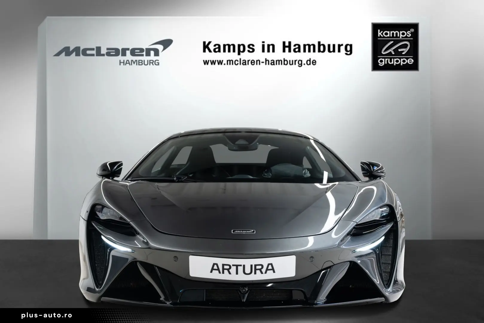 MCLAREN Artura Coupé I Interior CF I Performance I Lift
