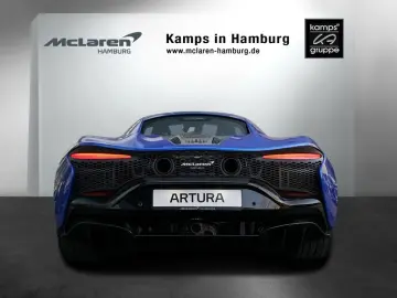 MCLAREN Artura Performance I Lift I Black Pack