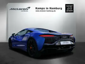 MCLAREN Artura Performance I Lift I Black Pack