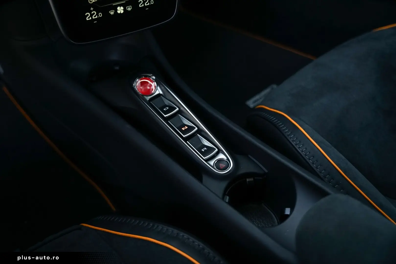 MCLAREN Artura Performance I Lift I Black Pack