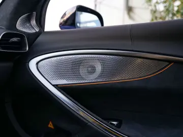 MCLAREN Artura Performance I Lift I Black Pack