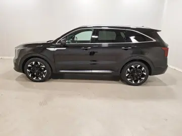 KIA Sorento 2.2D Platinum 4WDILEDIBOSE 360  ACCISHZ