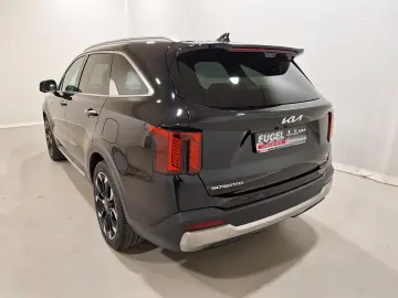 KIA Sorento 2.2D Platinum 4WDILEDIBOSE 360  ACCISHZ