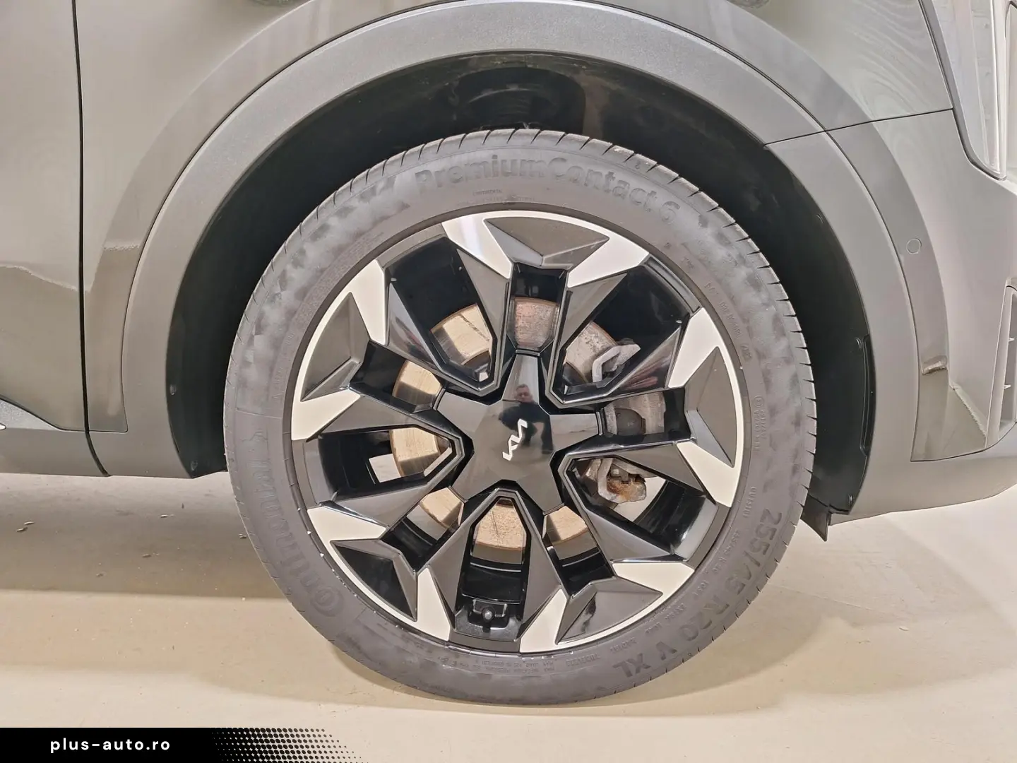 KIA Sorento 2.2D Platinum 4WDILEDIBOSE 360  ACCISHZ