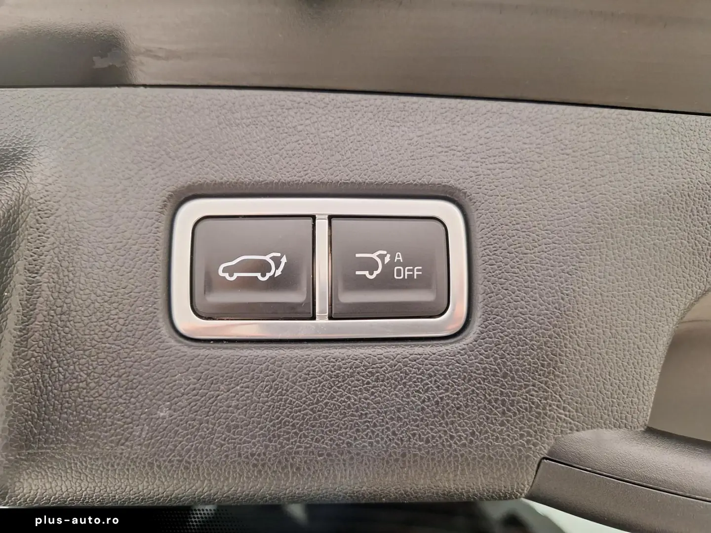 KIA Sorento 2.2D Platinum 4WDILEDIBOSE 360  ACCISHZ