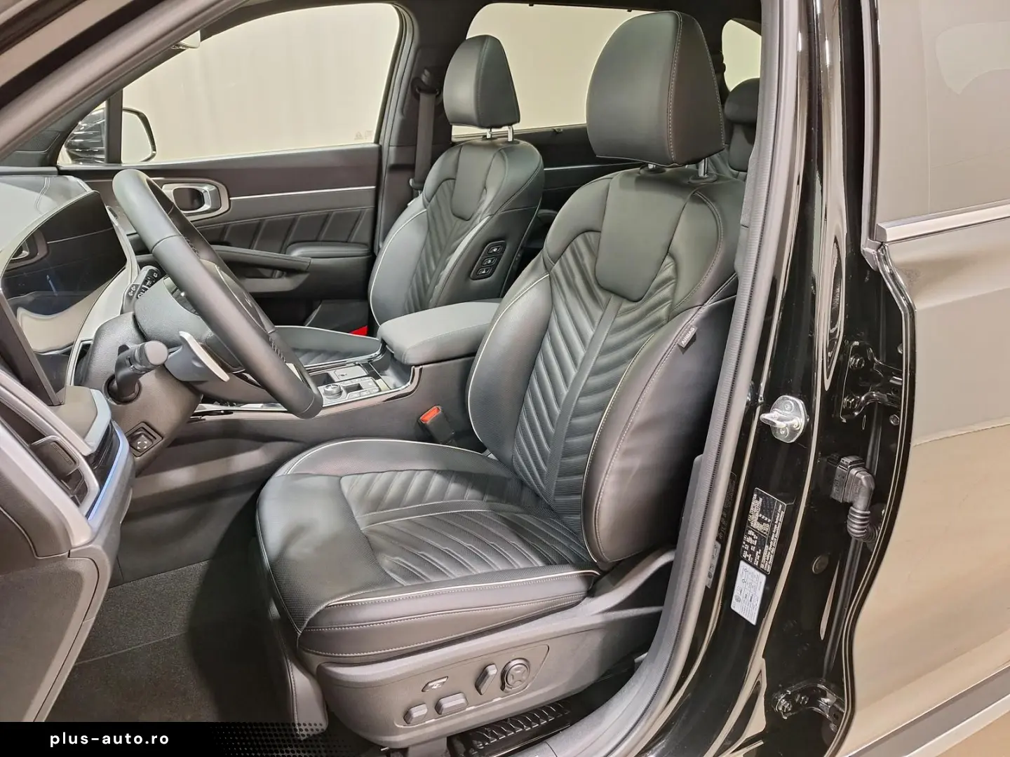 KIA Sorento 2.2D Platinum 4WDILEDIBOSE 360  ACCISHZ