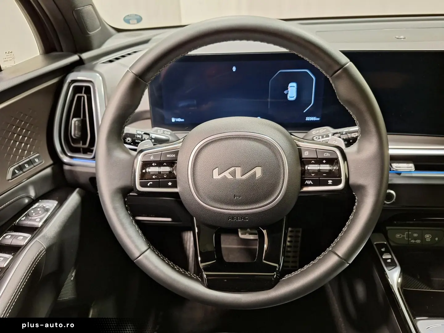 KIA Sorento 2.2D Platinum 4WDILEDIBOSE 360  ACCISHZ