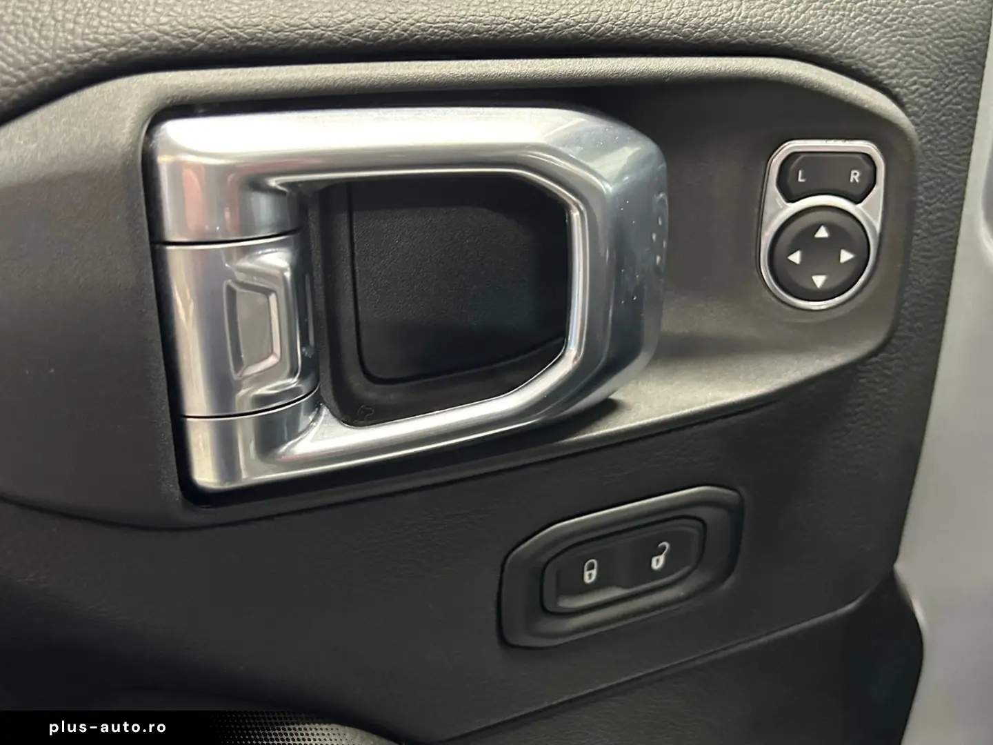 JEEP Wrangler  Sahara 3.0 ECODIESEL