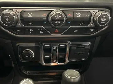 JEEP Wrangler  Sahara 3.0 ECODIESEL
