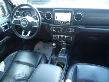 JEEP Wrangler Unlimited 2.0xe Sahara LED AHK HARDTOP