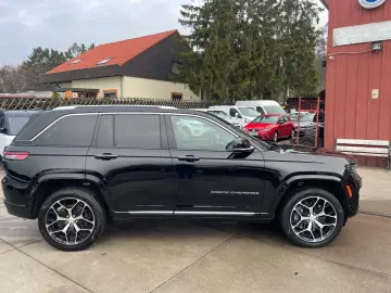 JEEP Grand Cherokee Summit Reserve Plug-In-Hybrid 4xe
