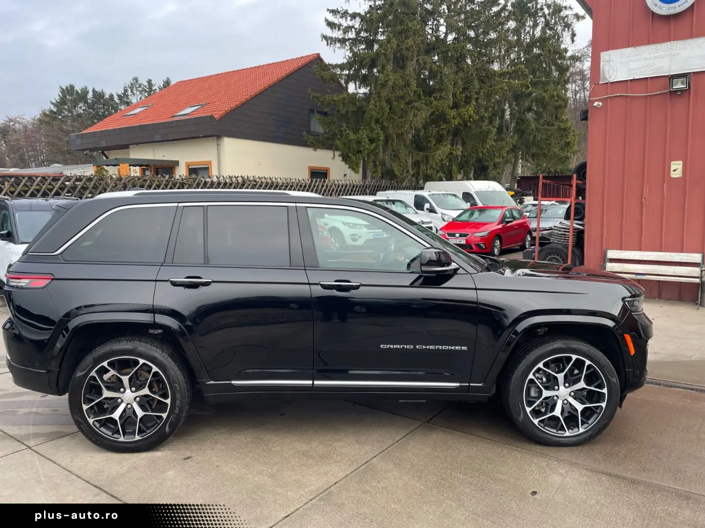 JEEP Grand Cherokee Summit Reserve Plug-In-Hybrid 4xe
