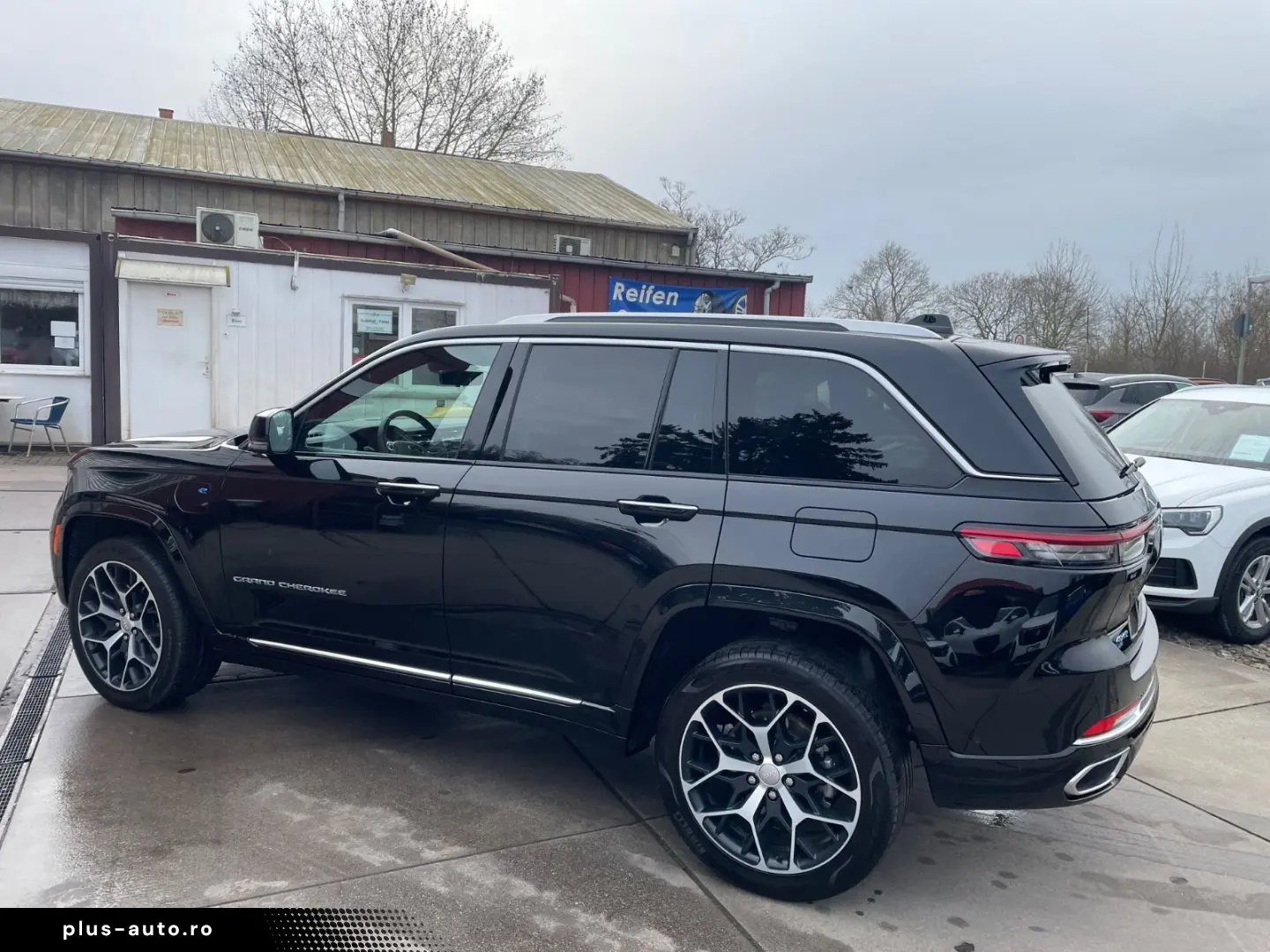 JEEP Grand Cherokee Summit Reserve Plug-In-Hybrid 4xe