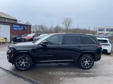 JEEP Grand Cherokee Summit Reserve Plug-In-Hybrid 4xe