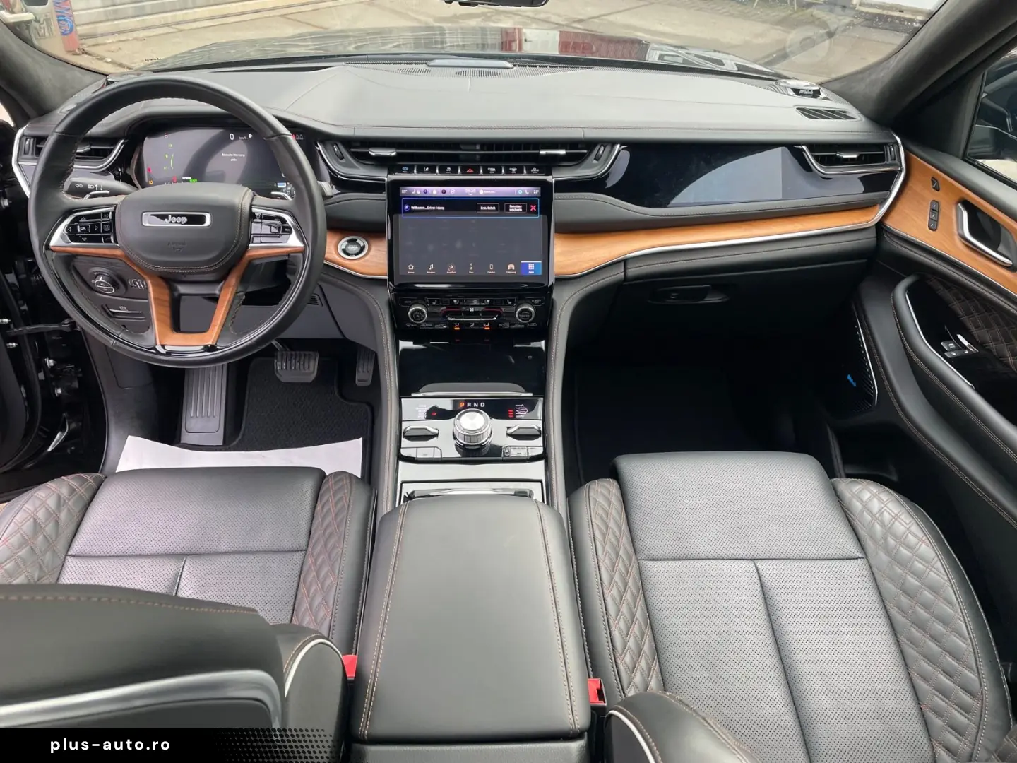 JEEP Grand Cherokee Summit Reserve Plug-In-Hybrid 4xe