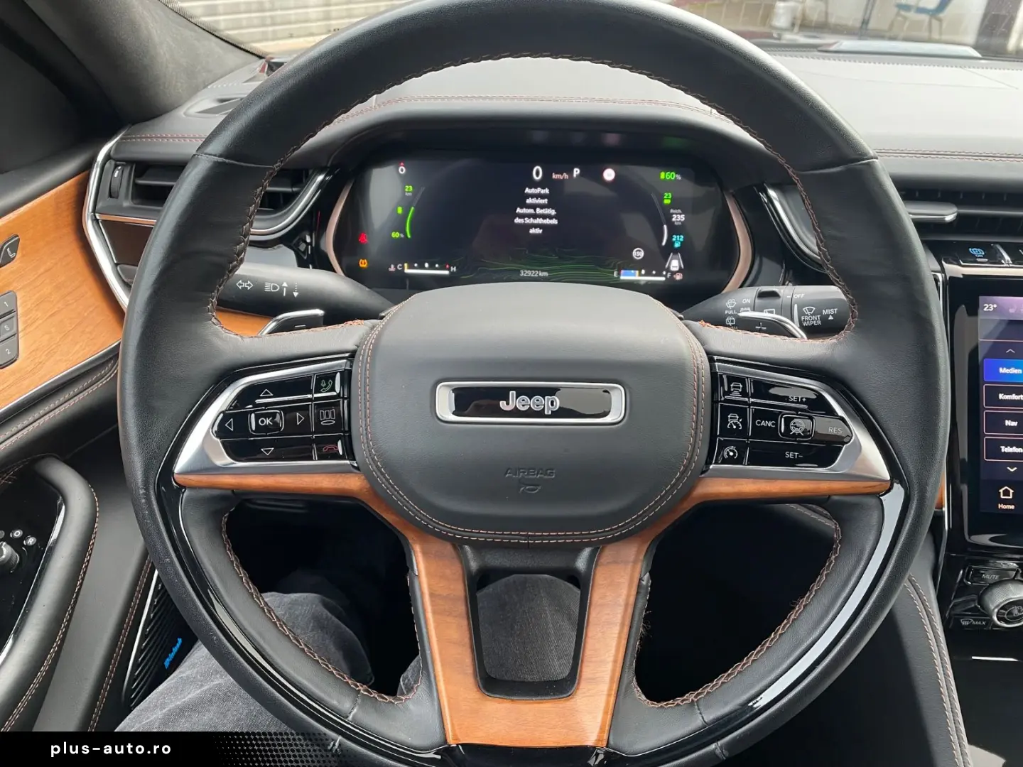 JEEP Grand Cherokee Summit Reserve Plug-In-Hybrid 4xe