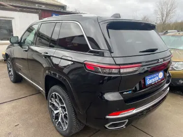 JEEP Grand Cherokee Summit Reserve Plug-In-Hybrid 4xe