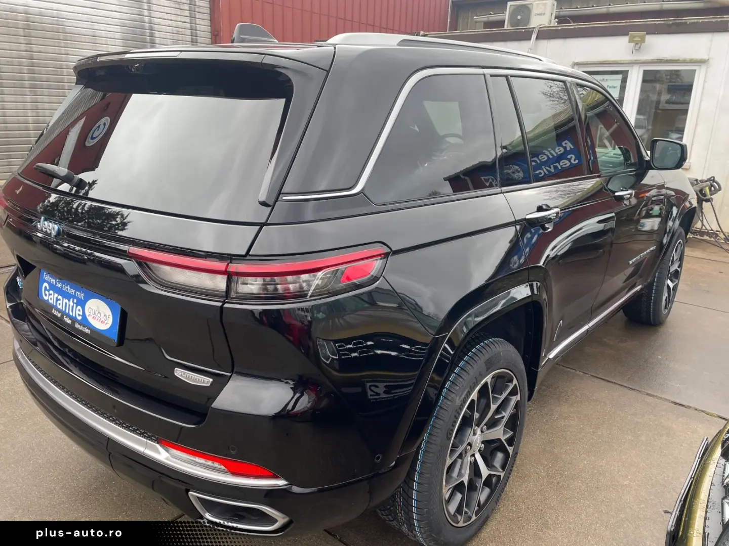 JEEP Grand Cherokee Summit Reserve Plug-In-Hybrid 4xe
